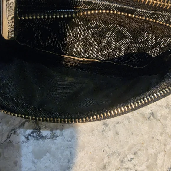 Michael Kors Black Signature MK Belt Bag with Gold Logo - Picture 6 of 12